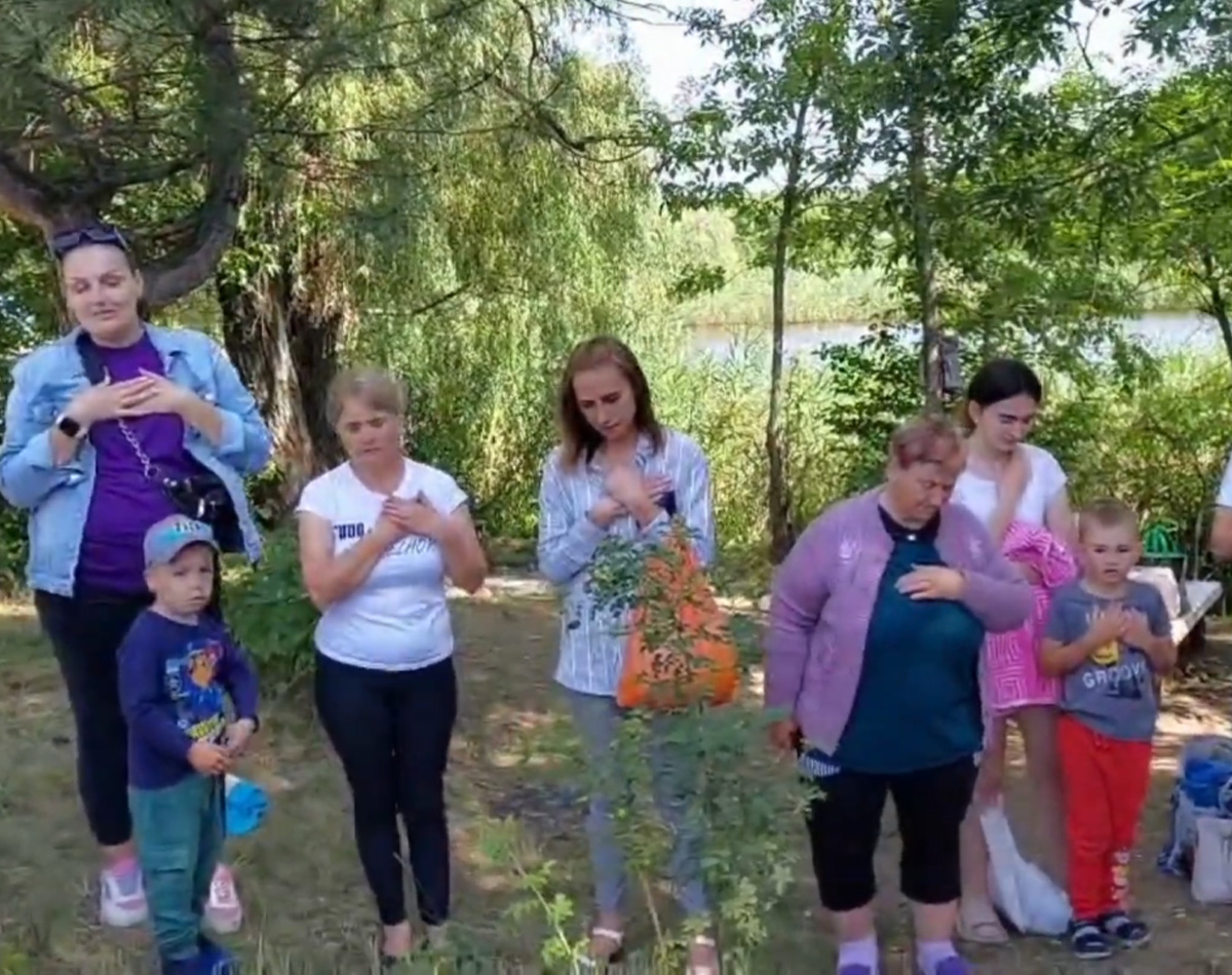 Batismo nas águas – Ucrânia – 2023