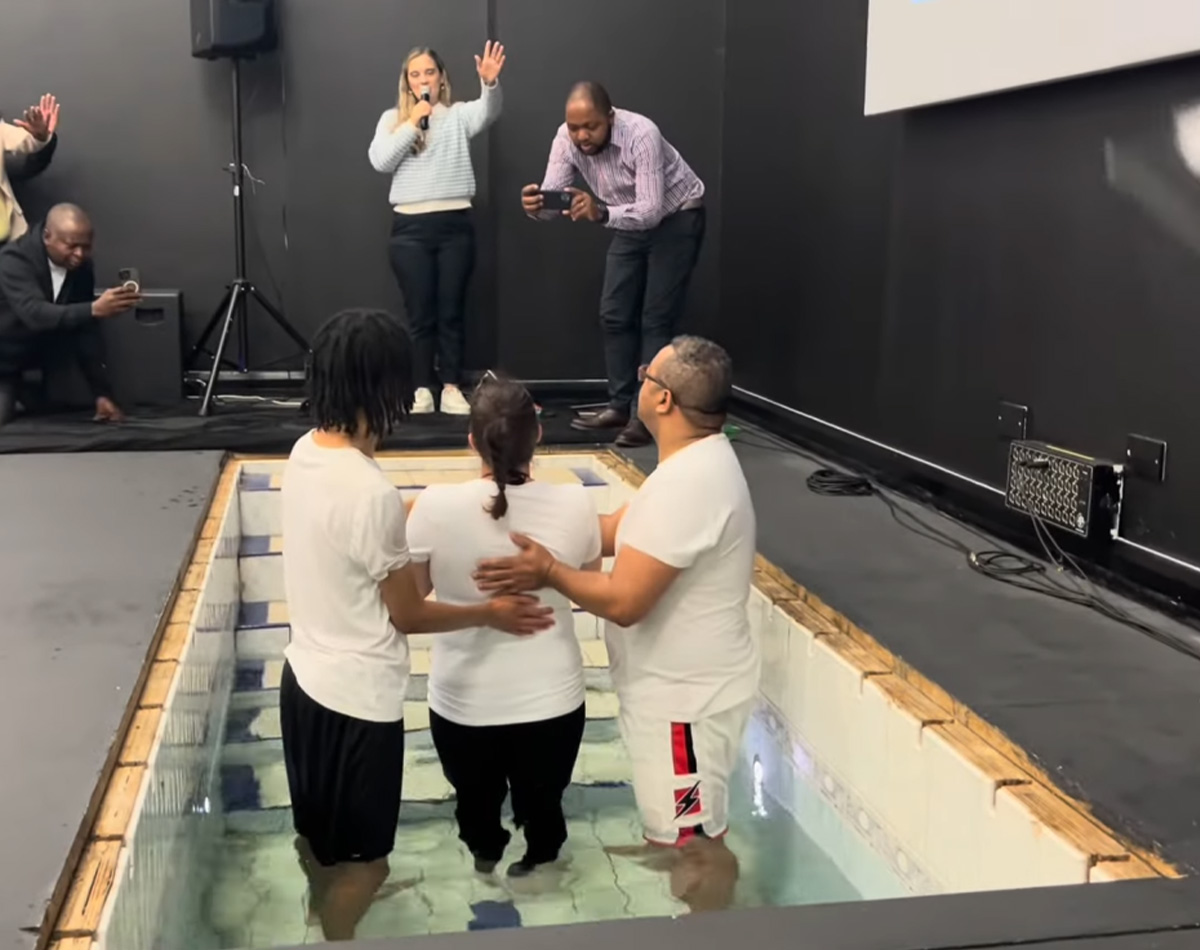 Batismo nas águas – Reino Unido – 2023