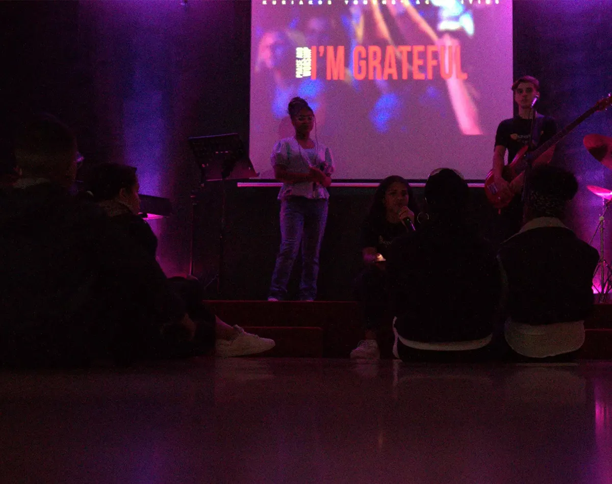 Sou Grato – Manchester