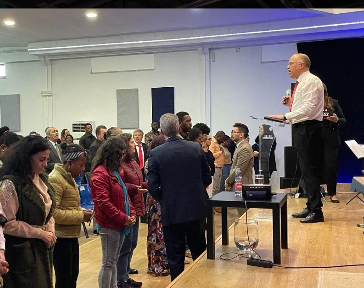 Não nascemos para sofrer – Pinhal Novo