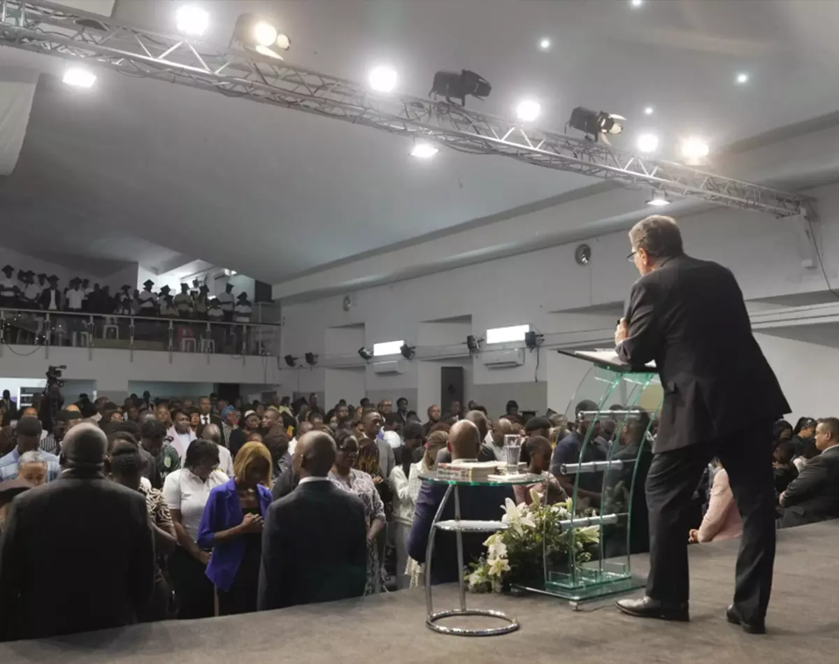 Viagem Apostólica Jun25-Moçambique