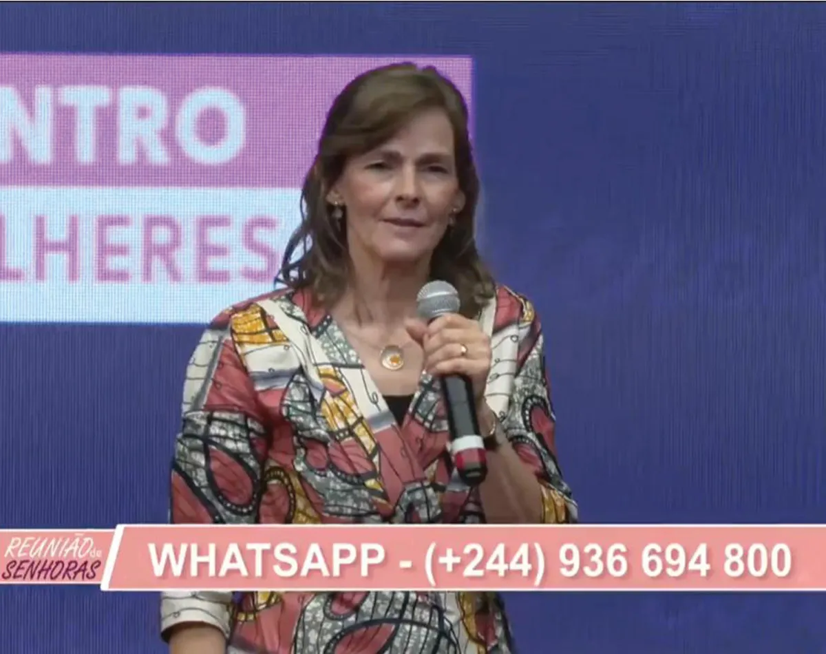 Reunião de senhoras – Angola