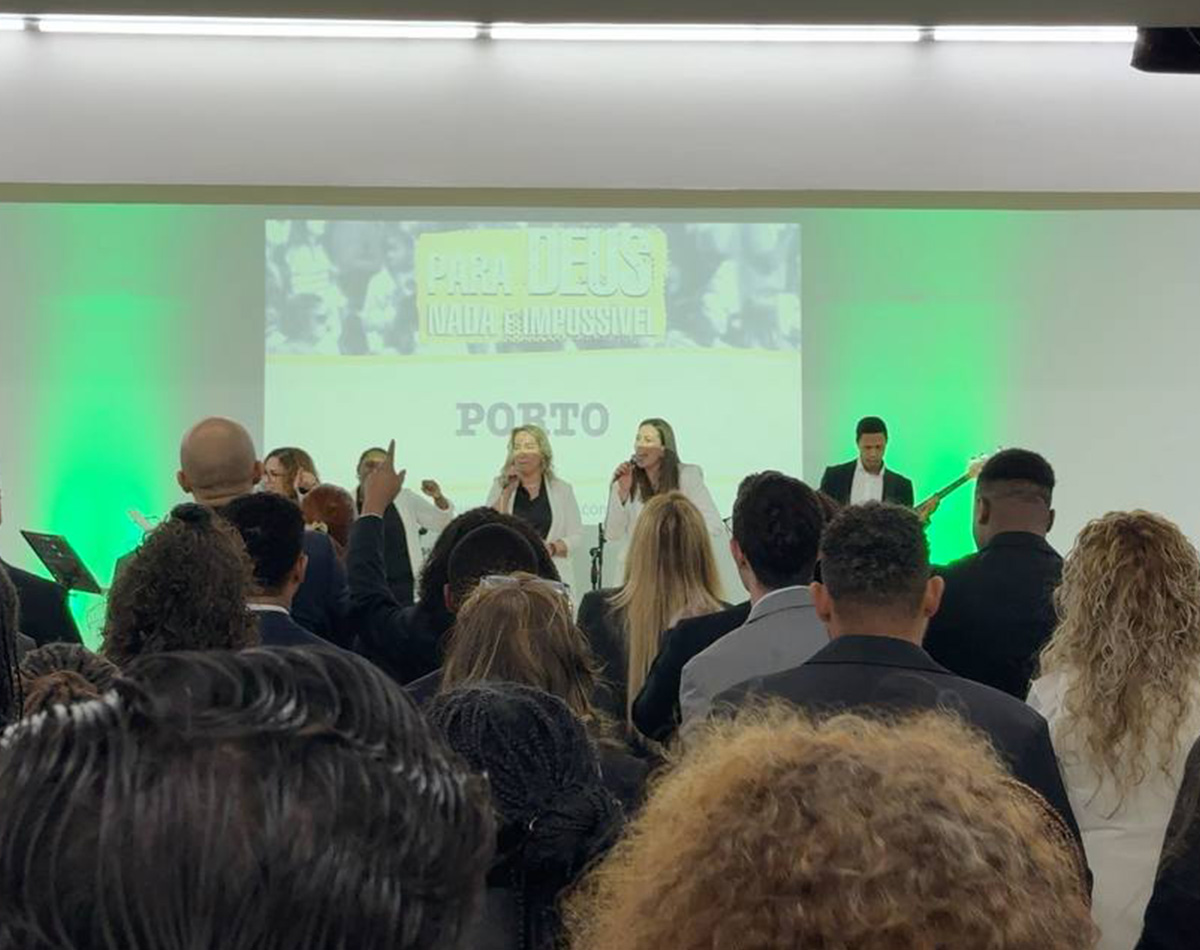 Campanha Para Deus Nada é Impossível – Porto