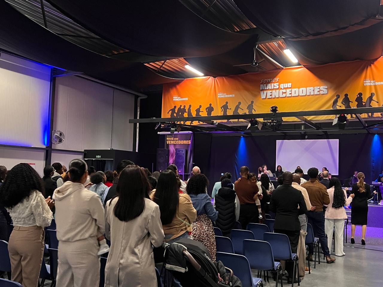 Campanha Para Deus Nada é Impossível – Holanda