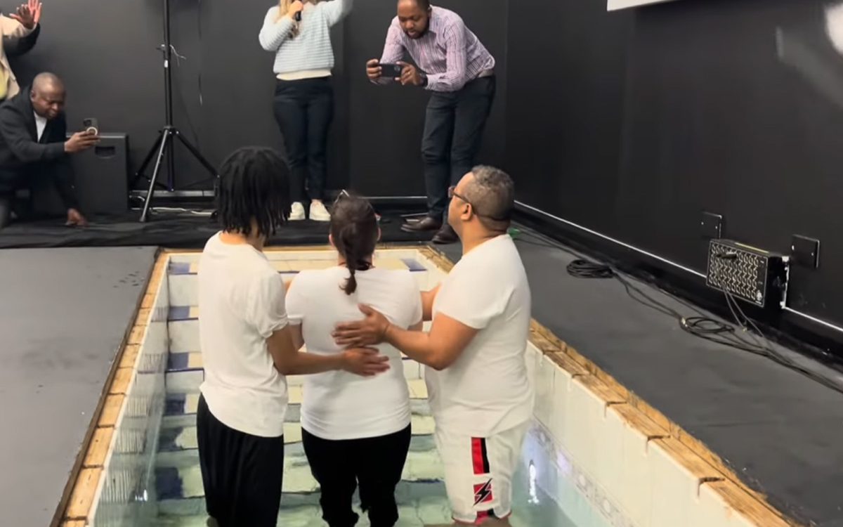 Batismo nas águas – Reino Unido – 2023