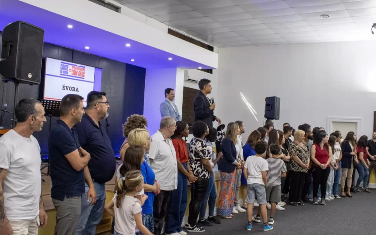 Crise no mundo – Évora