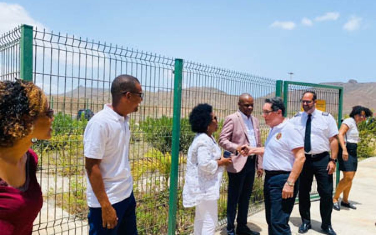 CHEGADA APÓSTOLO A CABO VERDE