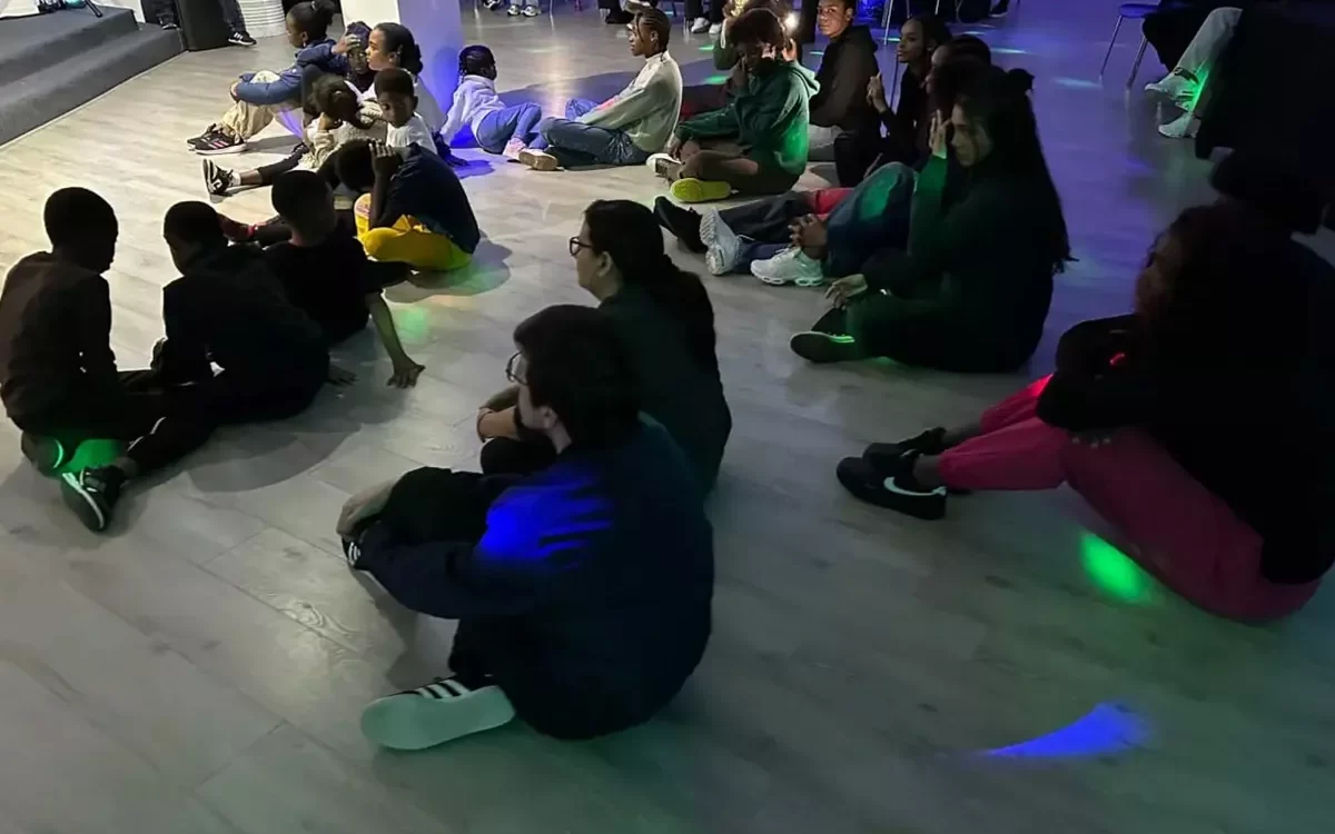 Sou Grato – França