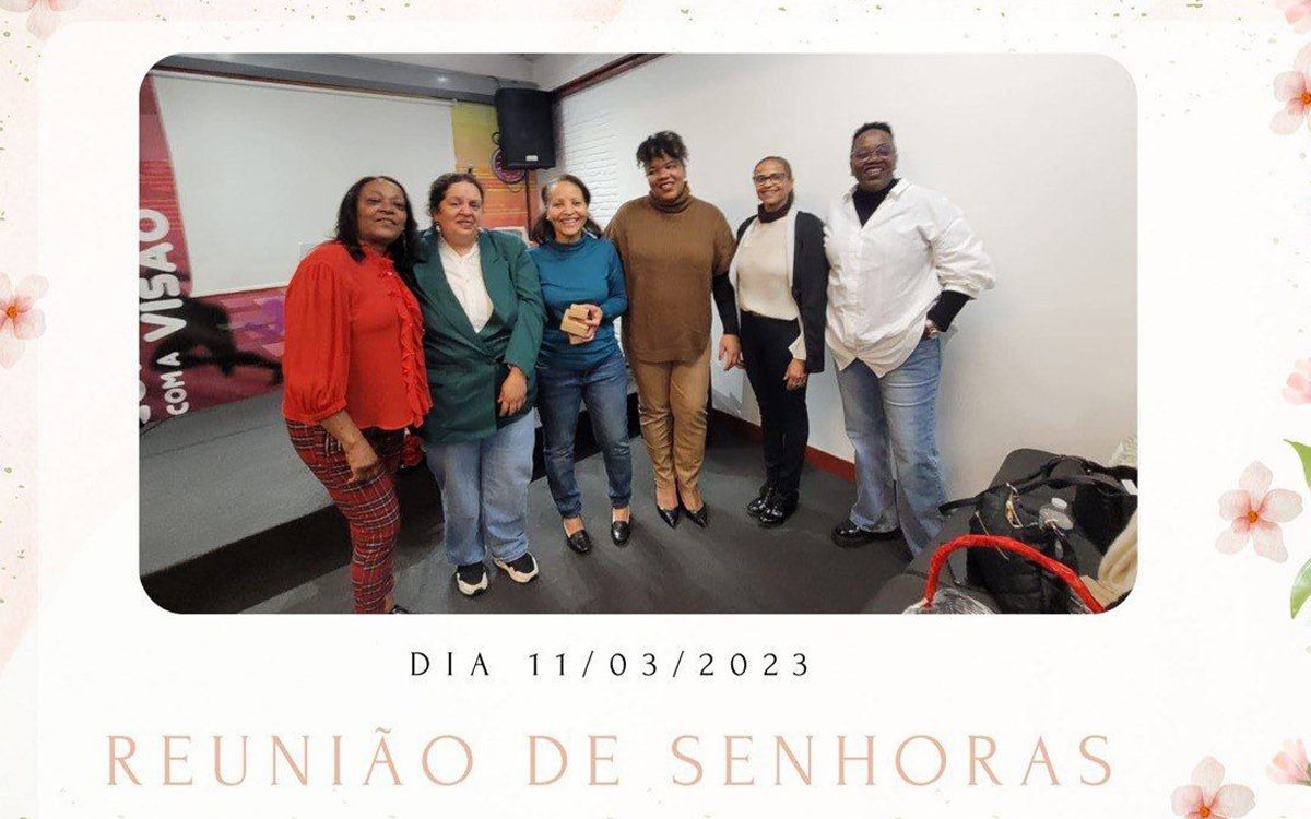 Réunion Nationale des Femmes, où la réunion des Femmes s’est réalisé dans l’Église de Antwerpen.